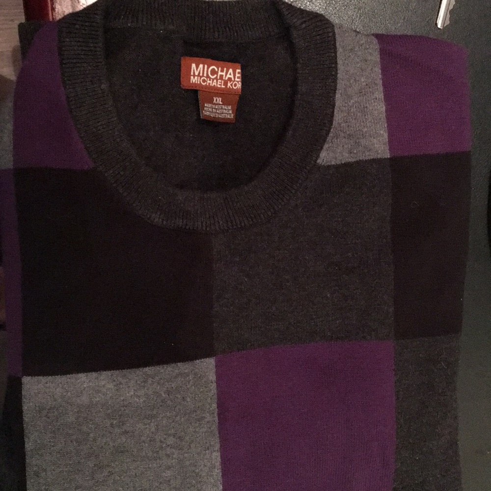 Men’s sweater